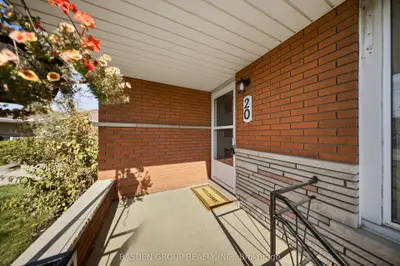 20 Doreen Court, Hamilton, On L8t 2m3