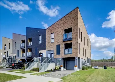 680 Benninger Drive, Kitchener, On N2e 0j4