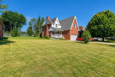 544 Park Avenue, Shelburne, On L0n 1s2