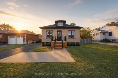 24 Park Road N, Brantford, On N3s 6t2