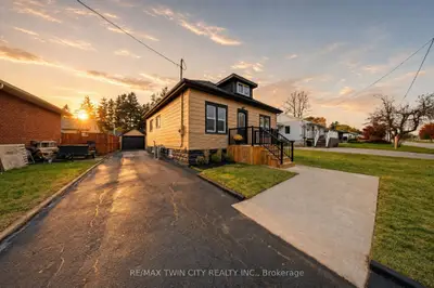 24 Park Road N, Brantford, On N3s 6t2