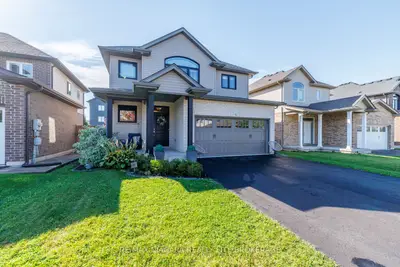 6 Bergenstein Crescent, Pelham, On L3e 0a3