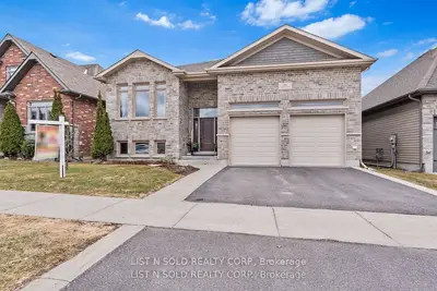 892 Roshan Drive, Kingston, On K7p 0b1