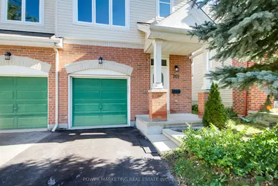 207 HIDDEN MEADOW Avenue, Blossom Park - Airport and Area, ON K1T 0C2