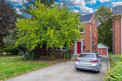 27 Forsyth Avenue S, Hamilton, On L8s 2a4