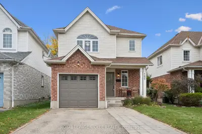 165 Cavelletti Court, Waterloo, On N2k 3x3
