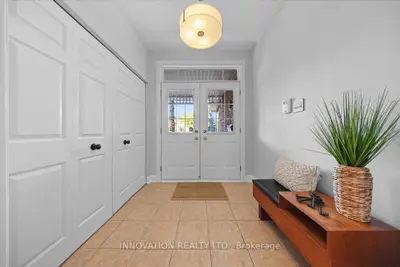 12 GROS MORNE Court, Kanata, ON K2M 2W7