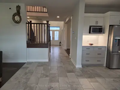6 Feathers Crossing, St. Thomas, On N5r 0m4