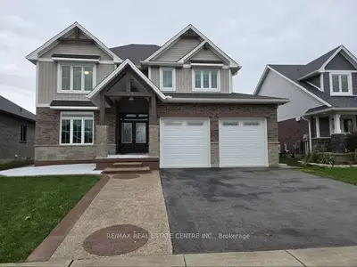 6 Feathers Crossing, St. Thomas, On N5r 0m4