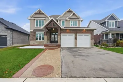 6 Feathers Crossing, St. Thomas, On N5r 0m4