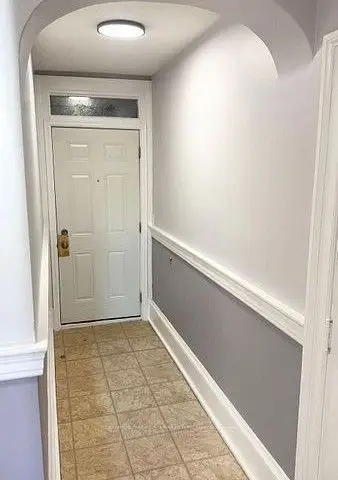 2 Russell Street E 2, Smiths Falls, On K7a 1e8
