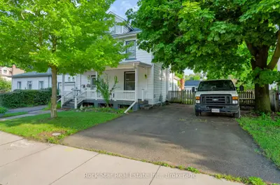 22 Rich Avenue, Cambridge, On N1r 2a5