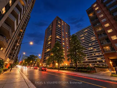 475 Laurier Avenue W 606, Ottawa Centre, On K1r 7x1