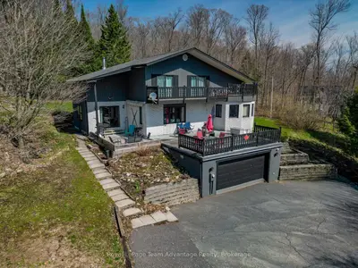 12 Taylor Crescent, Mcdougall, On P2a 2w9