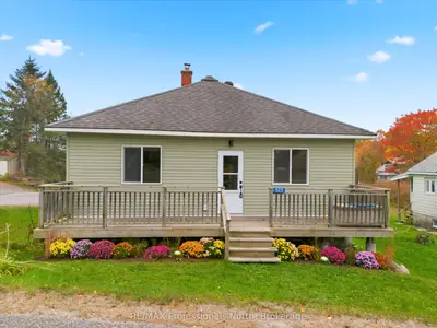 523 High Street, Georgian Bay, On P0c 1h0