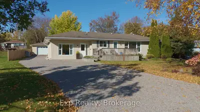 247 Lakeshore Drive, Kawartha Lakes, On K0m 1a0