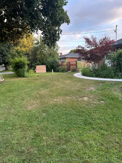 35 O'mara Drive Lower, St. Catharines, On L2m 1v3