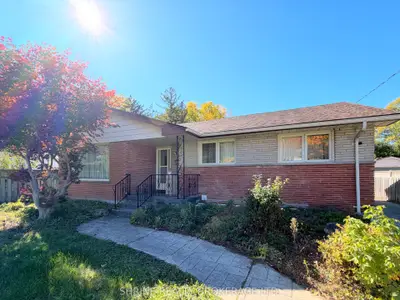327 SPRUCE Street, London East, ON N5W 4N2