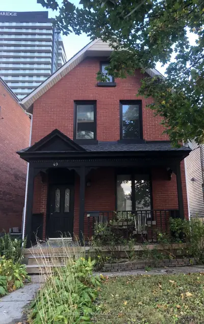 49 Bayswater Avenue, West Centre Town, On K1y 2e7