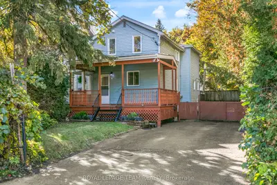 44 Ste Cecile Street, Vanier And Kingsview Park, On K1l 5l7