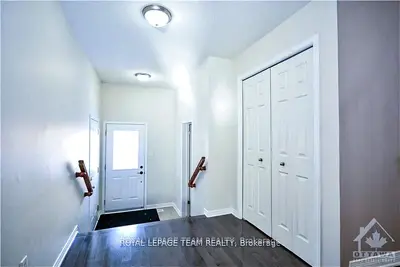 389 BRECKENRIDGE Crescent, Kanata, ON K2W 1J1