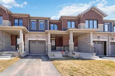 10 Lemon Avenue, Thorold, On L0s 1k0