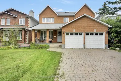 185 Twyford Street, Hunt Club - Windsor Park Village And Area, On K1v 0v8