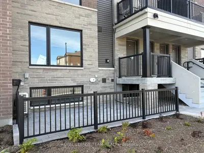 201 Glenroy Gilbert Drive 17, Barrhaven, On K2j 7n7