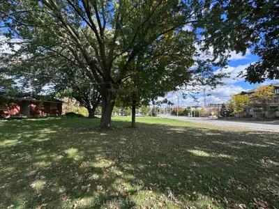 1135 Klondike Road, Kanata, On K2k 1x7