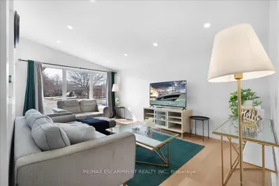 37 Lilacside Drive, Hamilton, On L8v 2l5