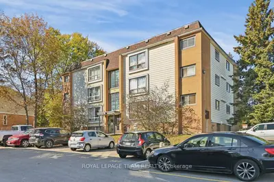 49 Sumac Street 10, Beacon Hill North - South And Area, On K1j 7t7