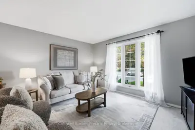 854 Abbey Lane, Peterborough, On K9h 7n6