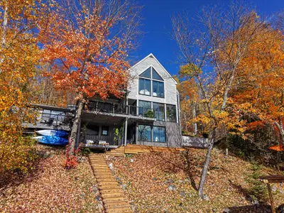 1543 Northshore Road E, North Bay, On P1b 8g4