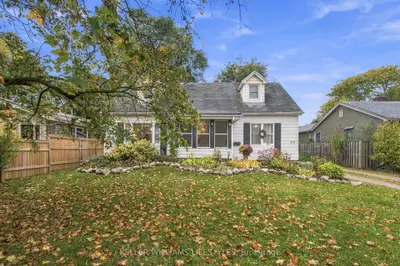 297 Stephen Street, London South, On N6k 2m9