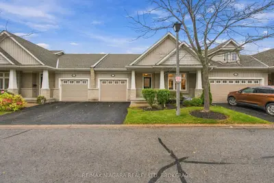 92 Loretta Drive 17, Niagara-on-the-lake, On L0s 1t0
