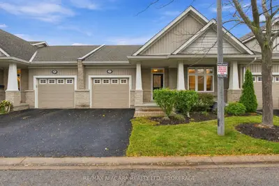 92 Loretta Drive 17, Niagara-on-the-lake, On L0s 1t0