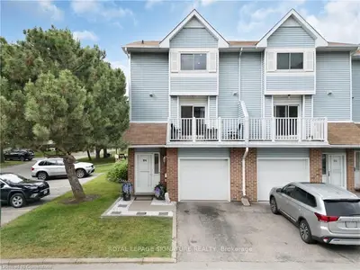 131 Traynor Avenue 24, Kitchener, On N2c 2m6
