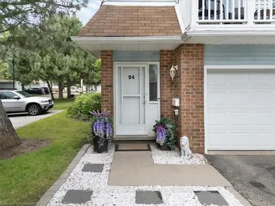 131 Traynor Avenue 24, Kitchener, On N2c 2m6