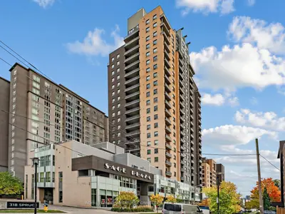 318 Spruce Street 602, Waterloo, On M5a 2j5