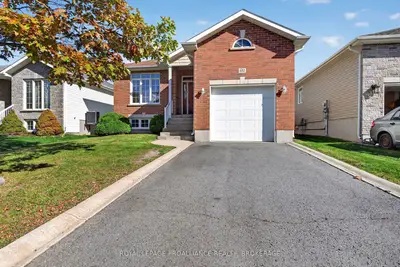 1132 Halifax Drive, Kingston, On K7p 0c5