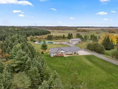 373413 6th Line, Amaranth, On L9w 0m5