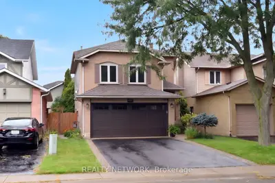 130 Charing Drive, Hamilton, On L8w 3b1