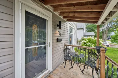132 Perth Street, Stratford, On N5a 3y2