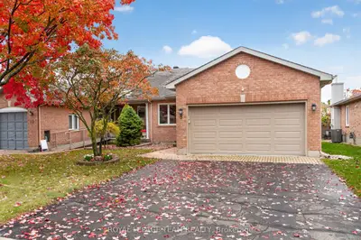 8 Partridge Drive, Kanata, On K2m 2p6