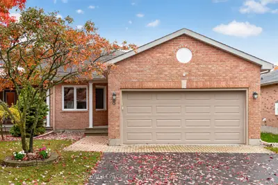 8 Partridge Drive, Kanata, On K2m 2p6