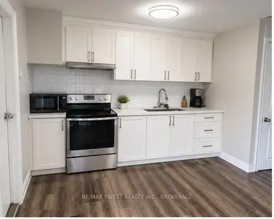 227 Victoria Avenue, Gananoque, On K7g 2s3