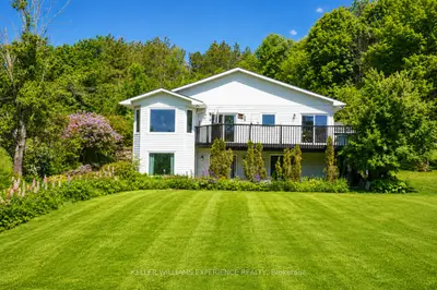 203 Santas Village Road, Bracebridge, On P1l 1w8