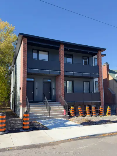 398 Marguerite Avenue Unit A, Vanier And Kingsview Park, On K1l 7w6