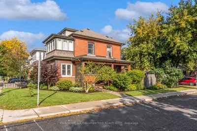 443 Maple Avenue, Hamilton, On L8m 2c7