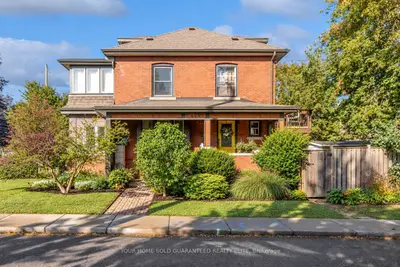 443 Maple Avenue, Hamilton, On L8m 2c7